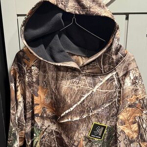 Realtree Camouflage Fleece-Lined Hooded Sweatshirt in Brown and Green